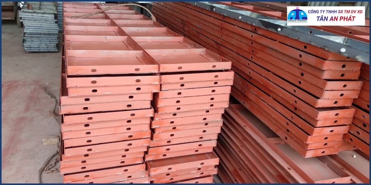 Lựa chọn chất liệu cốp pha phù hợp